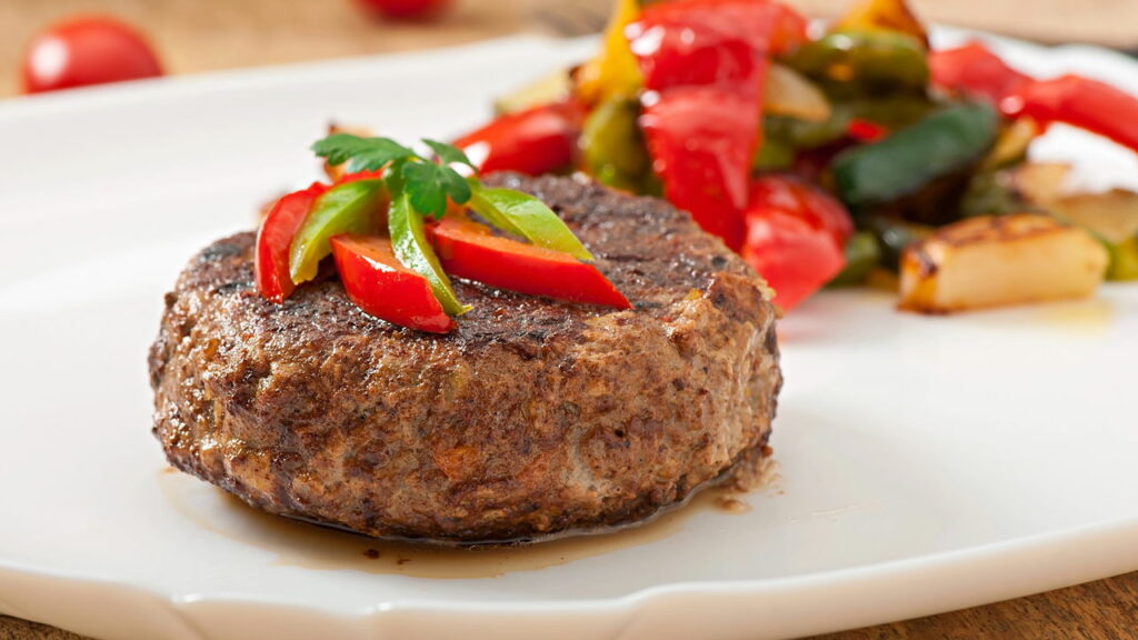 Os melhores cortes para fazer hambúrguer artesanal no churrasco