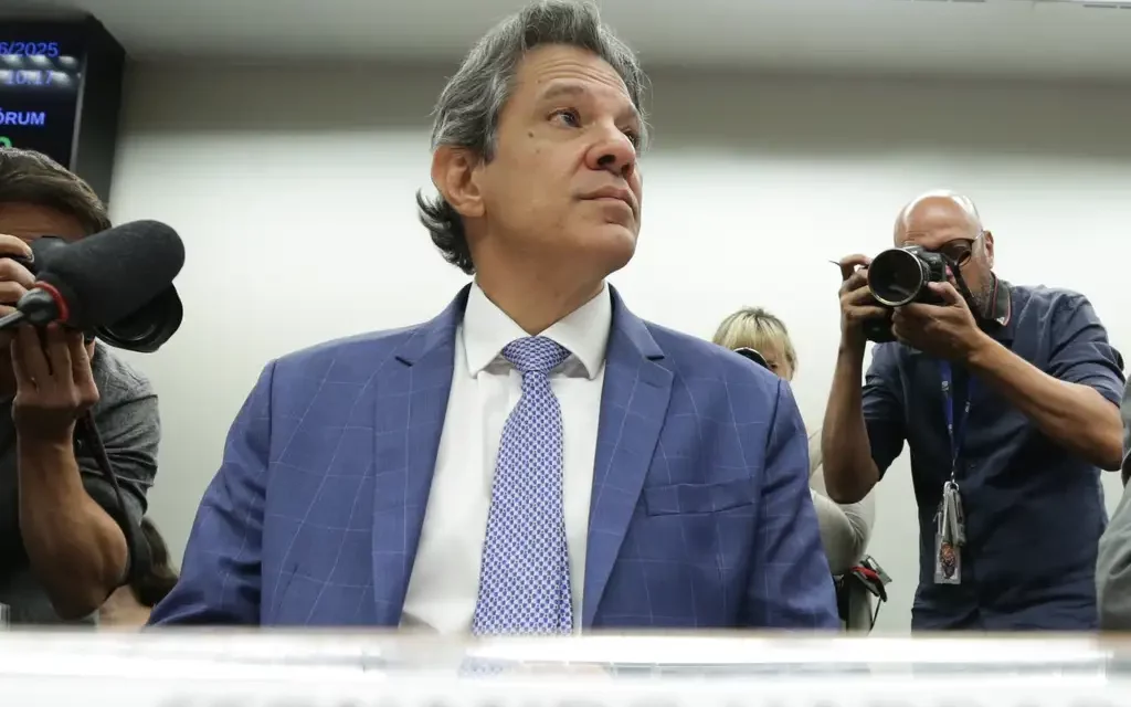 Deltan tenta entender a lógica de views de Haddad