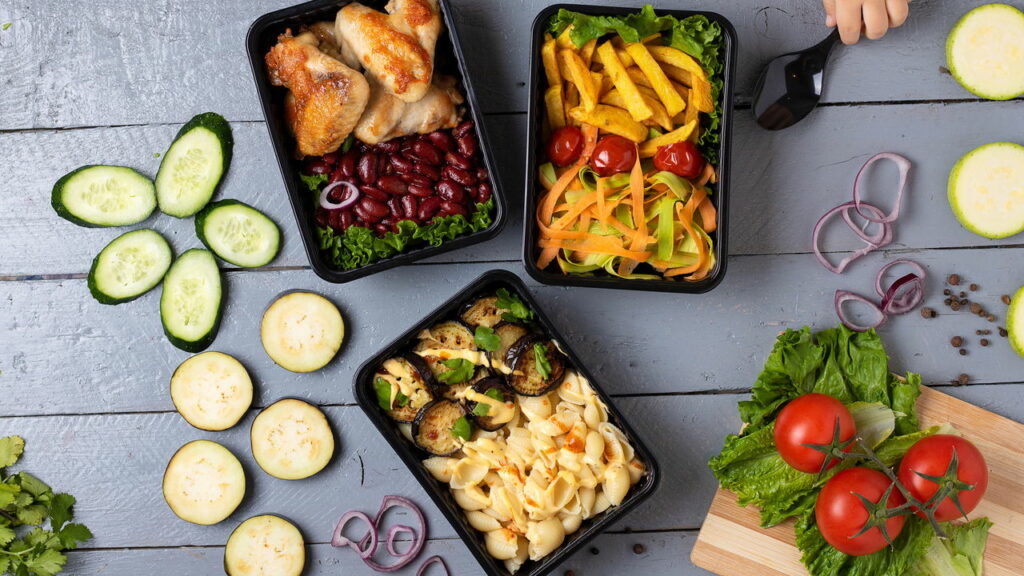 Dicas para fazer marmitas vegetarianas variadas sem depender de industrializados
