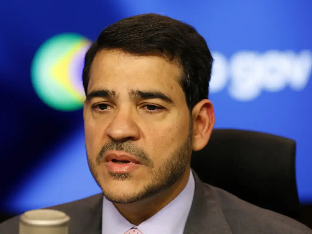 AGU comemora decisão do STF sobre redes sociais