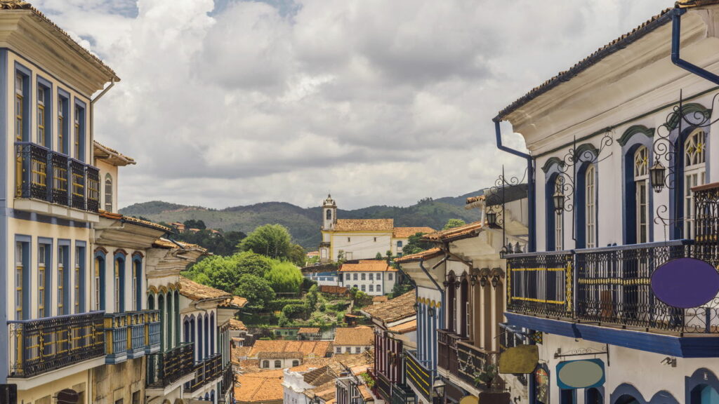 Essa cidade colonial mineira atrai brasileiros