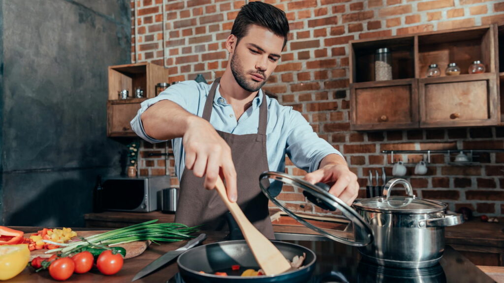 Como economizar gás de cozinha organizando o preparo das refeições