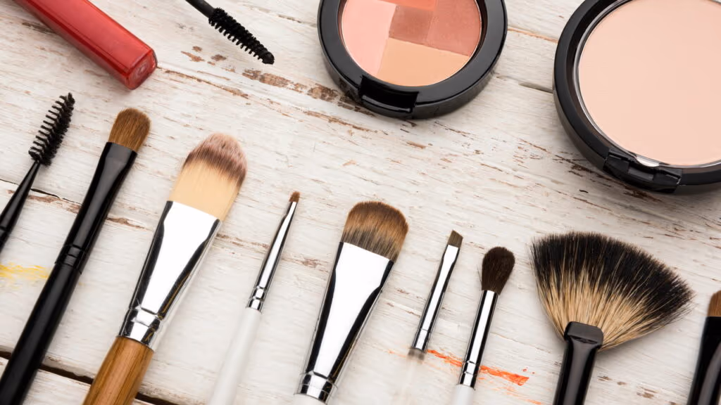 A regra de ouro para ter pincéis duráveis e maquiagem impecável