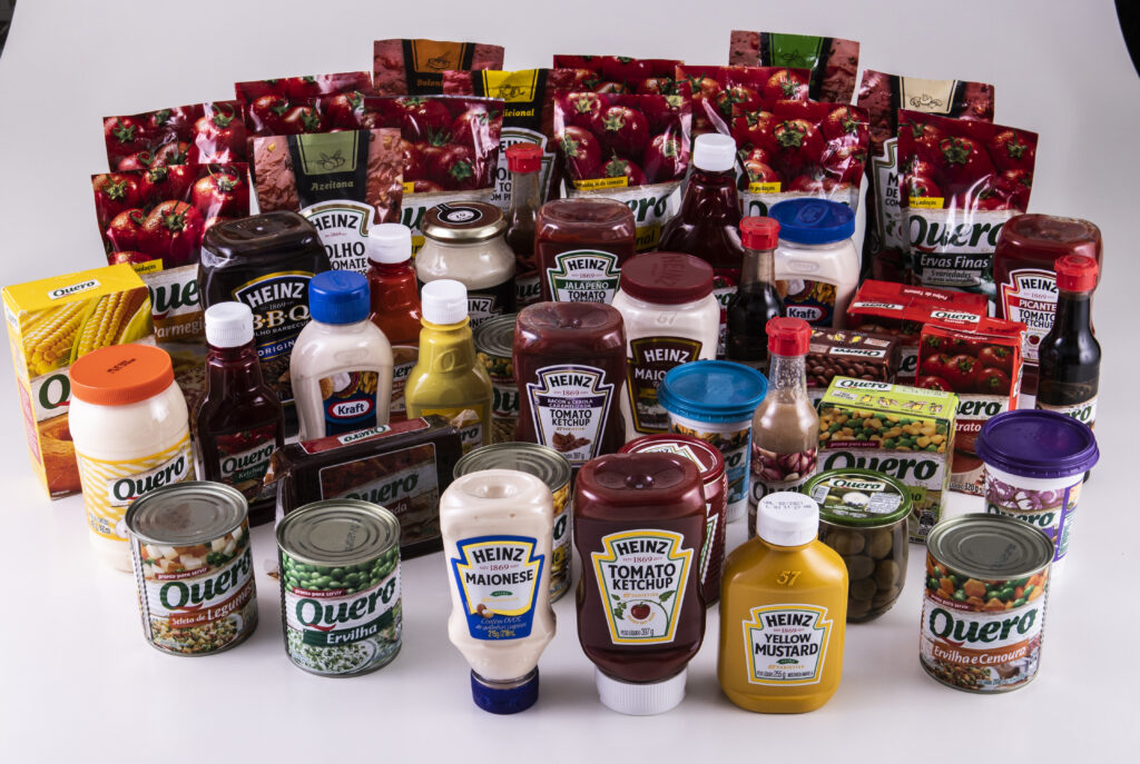 Kraft Heinz anuncia fim de corantes artificiais nos EUA até 2027