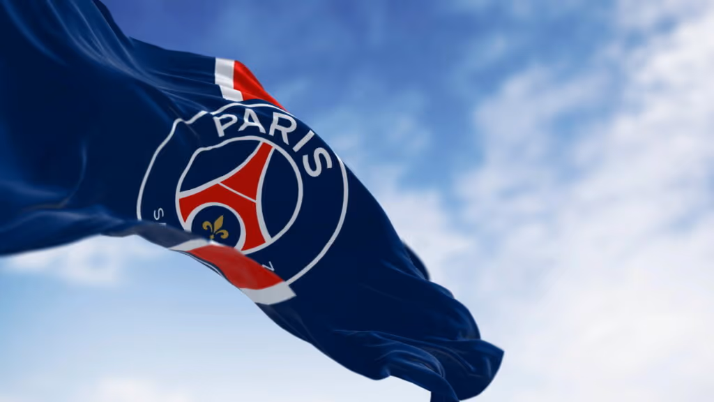 Comemorações da vitória do PSG terminam em mortes e prisões