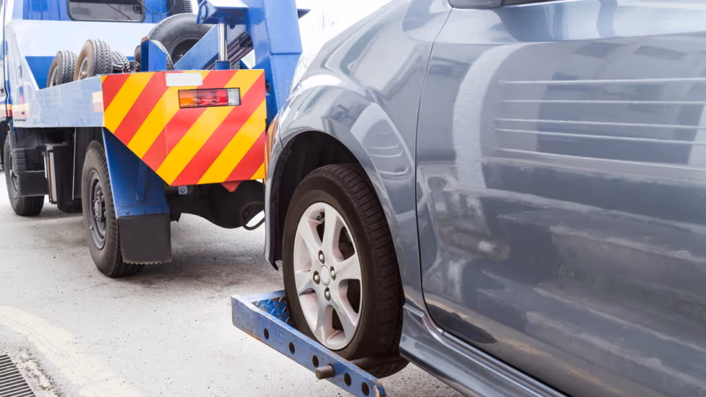 Por que é proibido rebocar outro carro com corda ou corrente nas vias urbanas