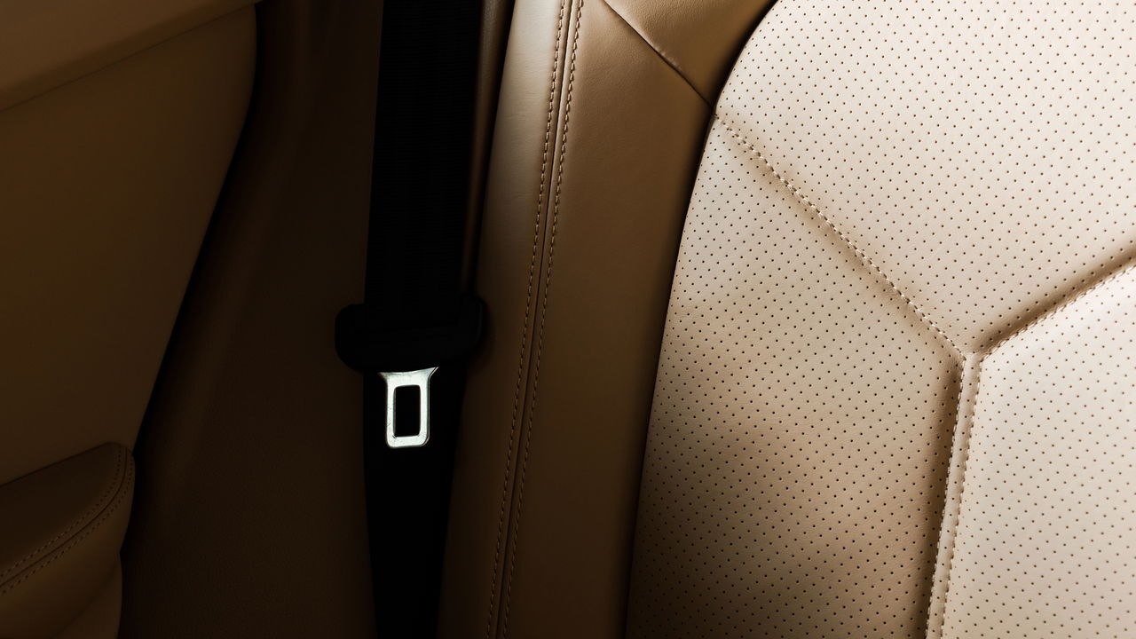 Esse erro no banco de trás do carro passa despercebido por muitos