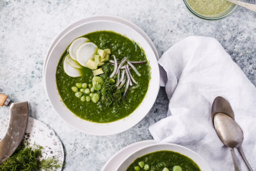 7 sopas detox para começar a semana
