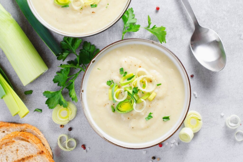 7 receitas de sopas cremosas para se aquecer