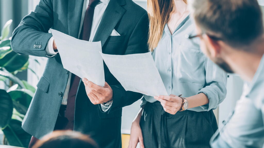 Os piores cursos superiores para quem precisa de emprego