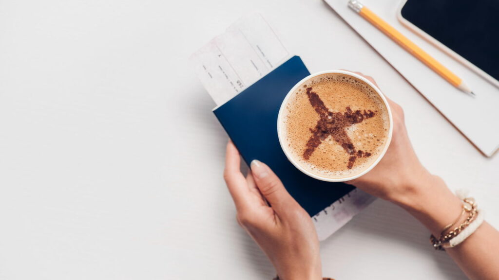 Por que alguns voos fazem escalas fora da rota? Entenda os motivos