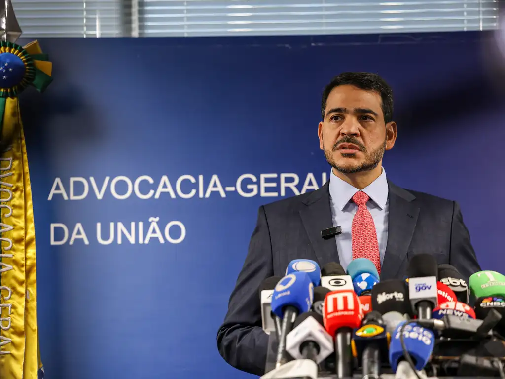 Crusoé: “Como confiar na imparcialidade desse julgamento?”