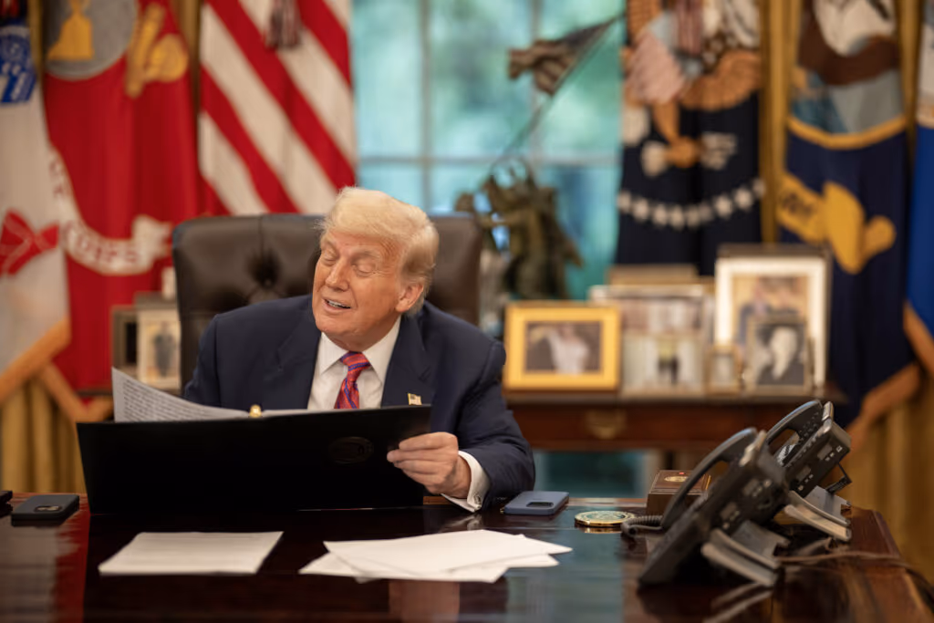 Trump atualiza tarifas recíprocas para países