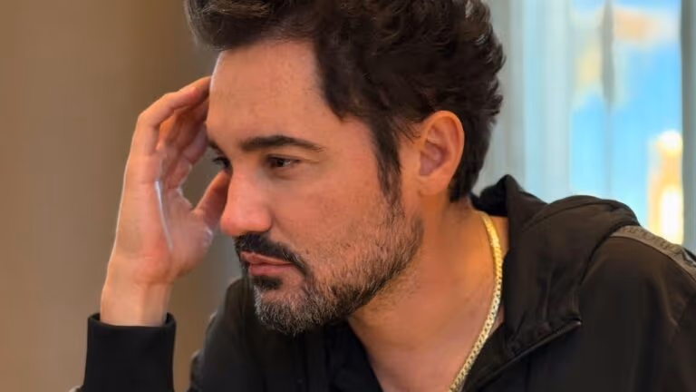 Fernando Zor posta foto com ex-noiva e agita a web