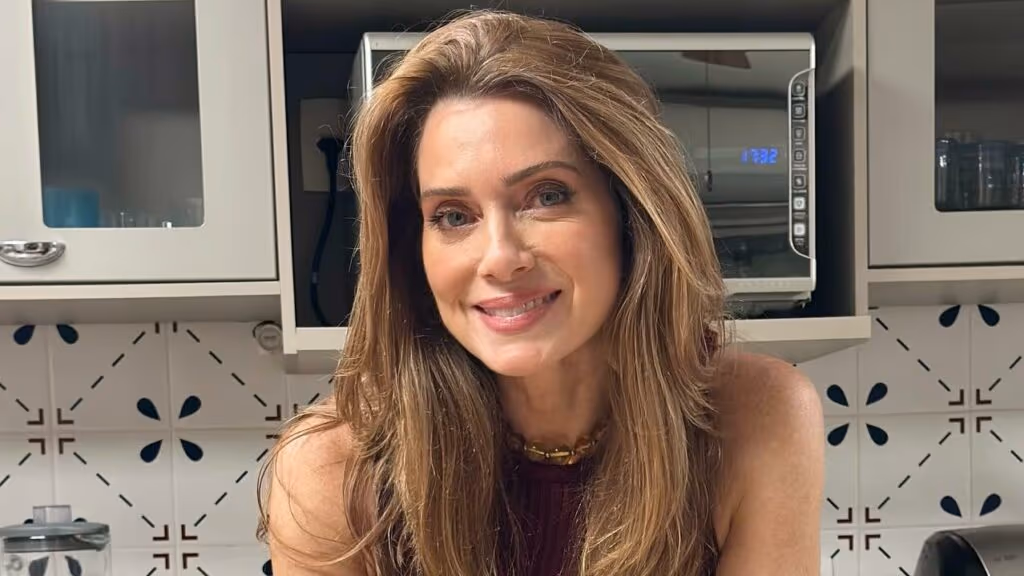 Leticia Spiller publica homenagem ao centenário de seu pai