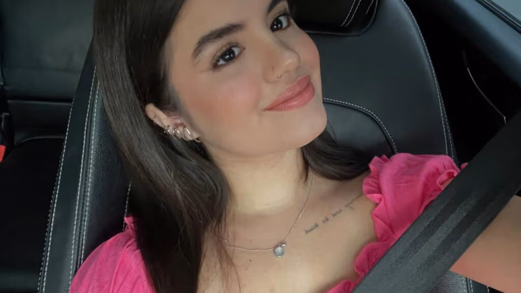 Ex-chiquititas anuncia gravidez não planejada