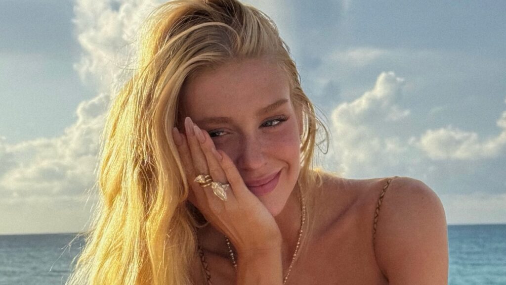 Marina Ruy Barbosa celebra 30 anos nas Ilhas Turcas e Caicos