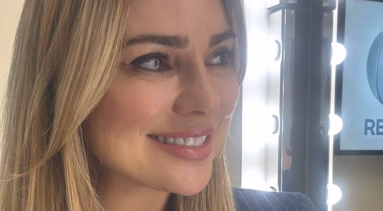 Rachel Sheherazade voltou para a Record?