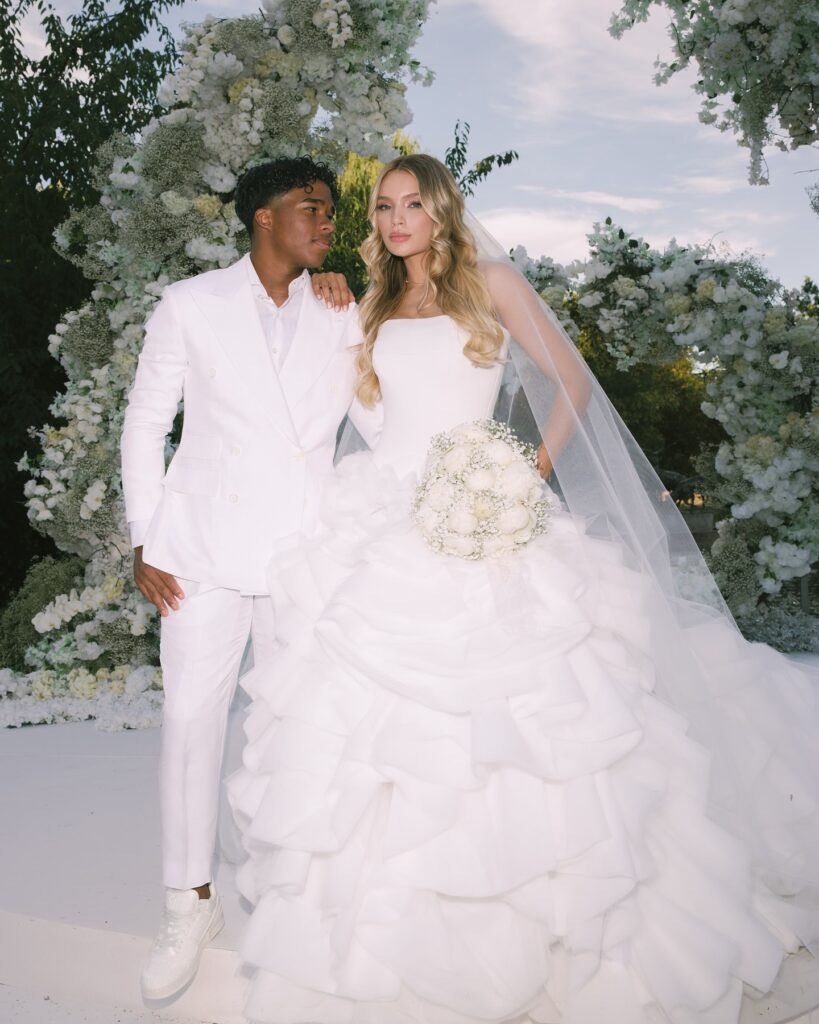 O álbum de fotos do casamento de Endrick e Gabriely Miranda