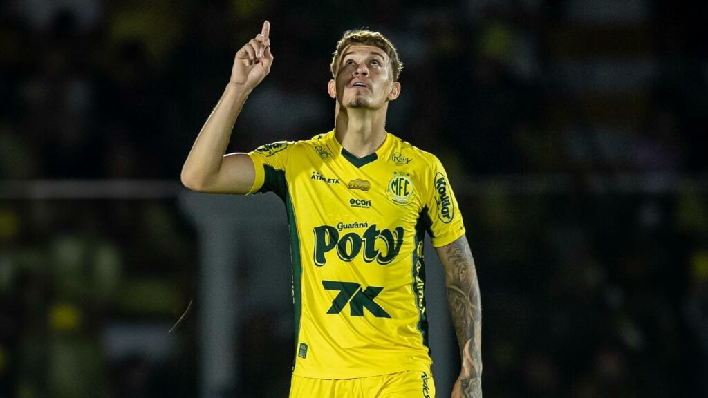Mandou mensagem para Neymar e recebeu o “truco”