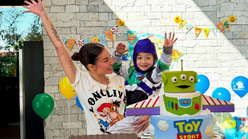 Filho de Bianca Andrade comemora aniversário com Viih Tube