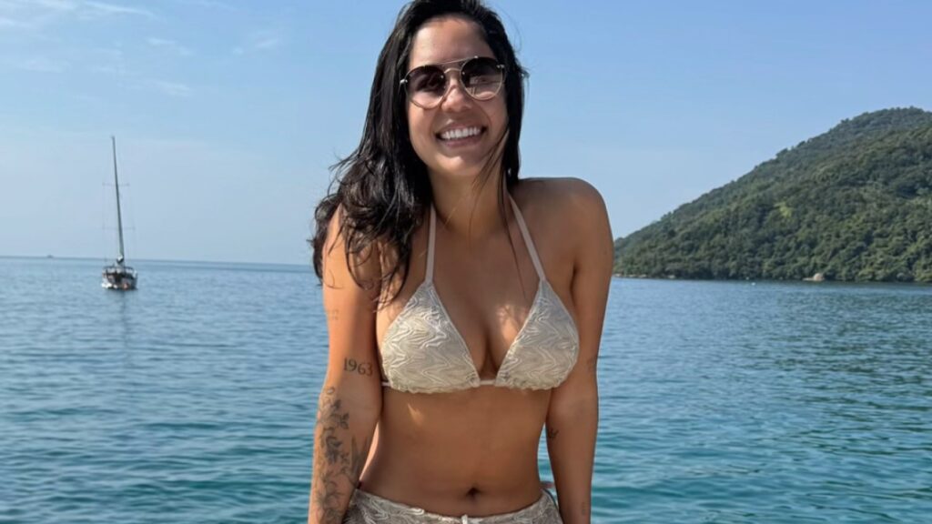 Filha de Leonardo, Monyque Isabella agita as redes sociais