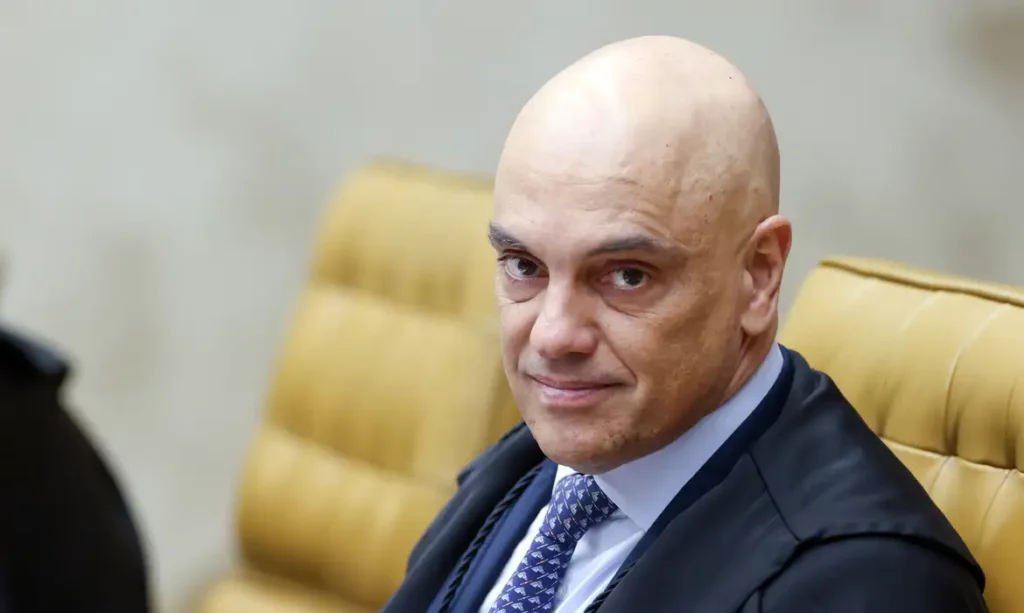 PT chamava Moraes de “golpista” e agora o defende como bastião da democracia
