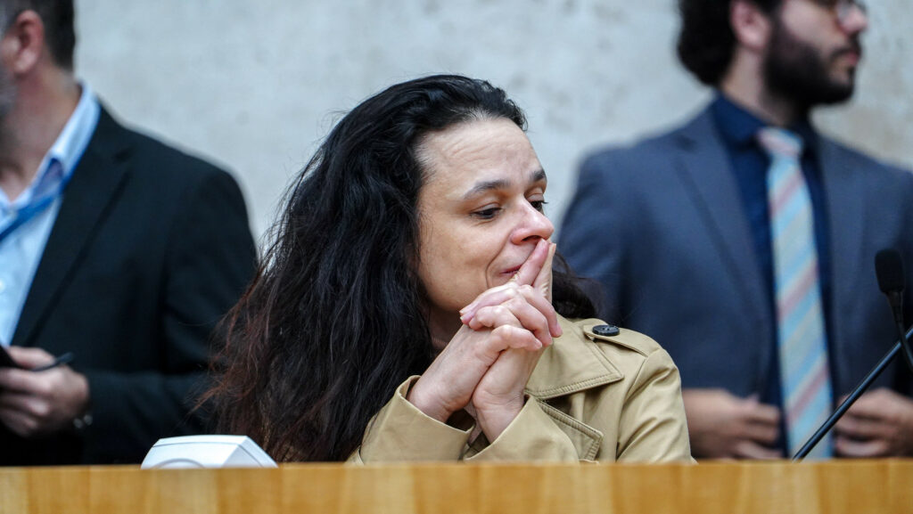 Crusoé: O maior erro de Bolsonaro, segundo Janaina