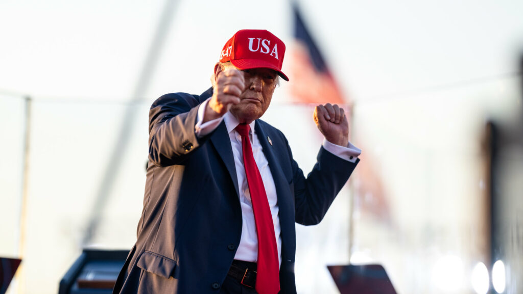 Família Bolsonaro abraça a tarifa de Trump
