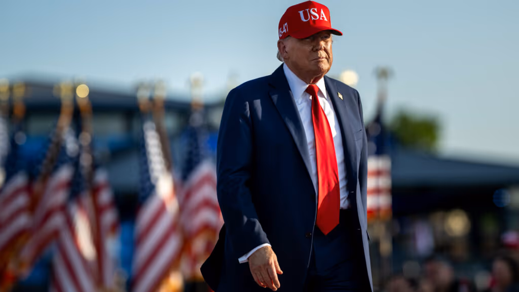 Trump cita “ordens de censura” e Bolsonaro ao impor tarifas de 50% ao Brasil
