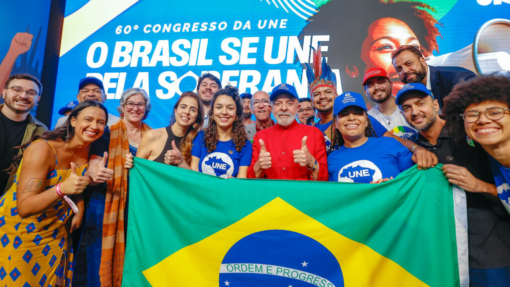 “Não é um gringo que vai dar ordem a este presidente”, diz Lula