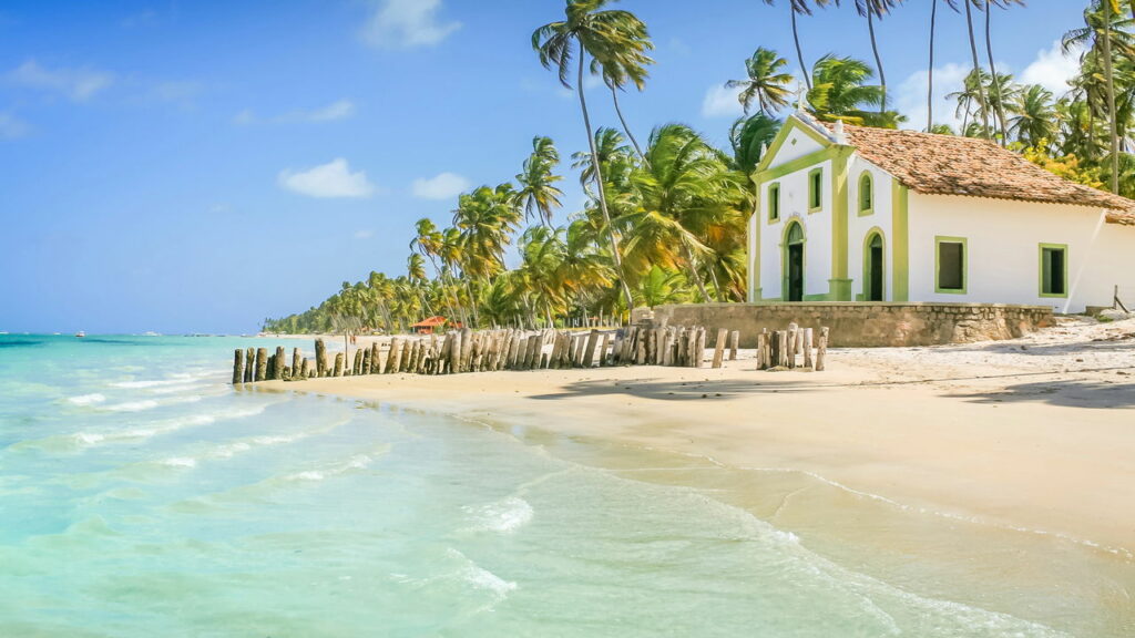 A praia onde o tempo parece não passar e a alma desfruta