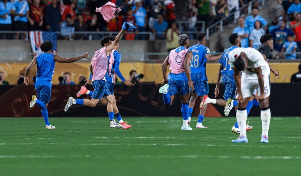 Al-Hilal conquista vitória histórica sobre City e enfrenta o Fluminense no Mundial