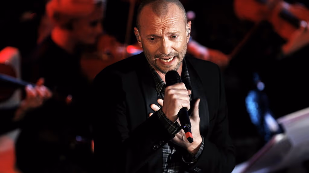 Biagio Antonacci sofre asfixia grave e é levado às pressas ao pronto-socorro