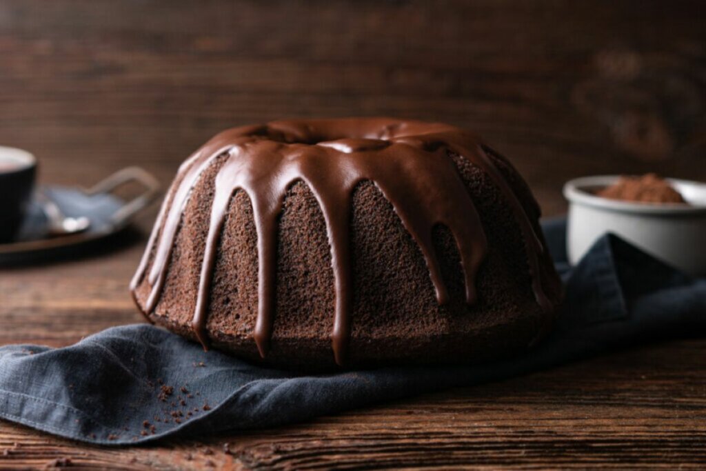 8 receitas de bolo sem lactose fáceis de fazer
