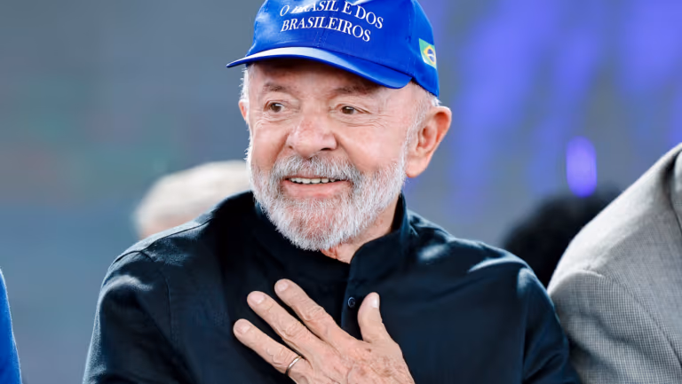 &quot;&#039;Tarifaço&#039; empurrou o ‘centro’ para o colo do Lula&quot;, diz diretor da Quaest