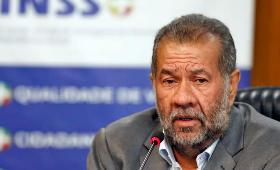 PGR arquiva pedido para investigar Lupi e Queiroz por escândalo do INSS