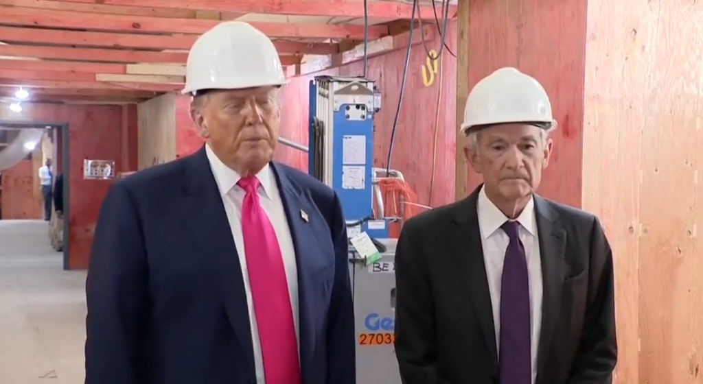 Trump ameaça processar presidente do banco central dos EUA: “Perdedor!”