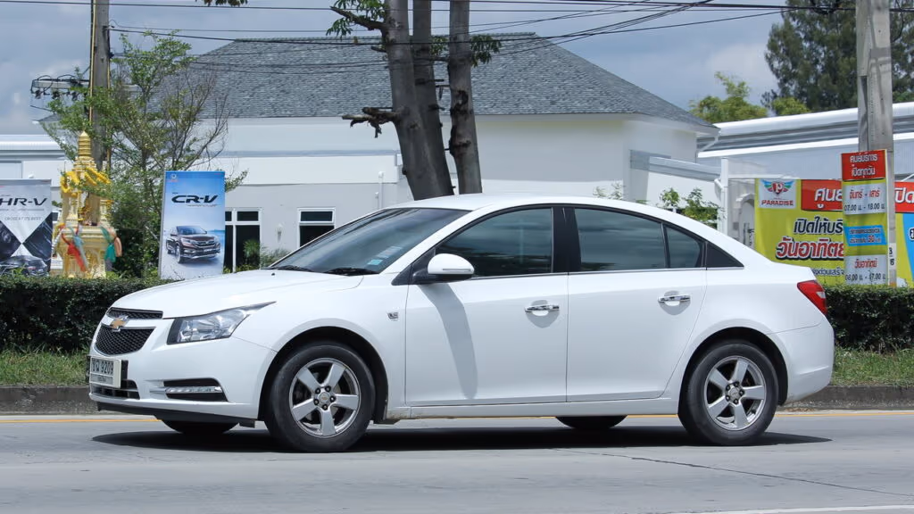 Esse carro pode rodar 728 km com um único tanque e ainda custa pouco