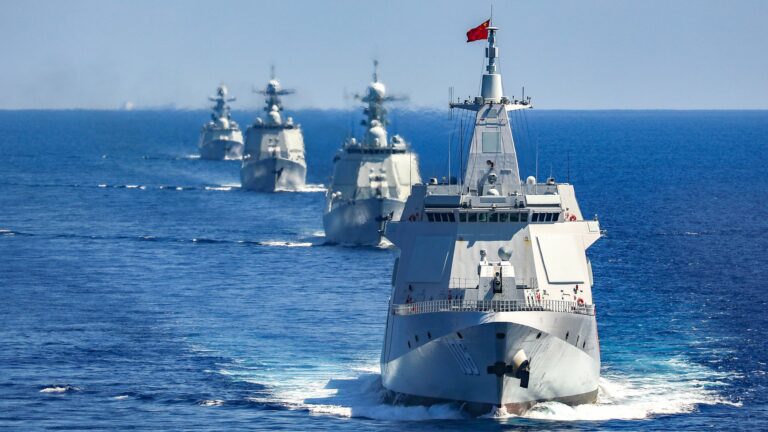 Crusoé: China mapeia o mar para ciência - e guerra
