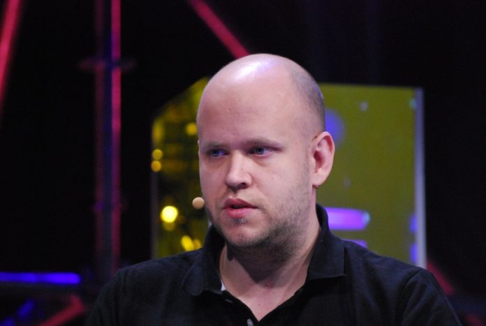 Artistas abandonam Spotify em protesto contra CEO