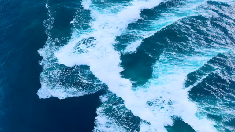 Descoberto sob a crosta da terra um oceano maior do que o dá superfície