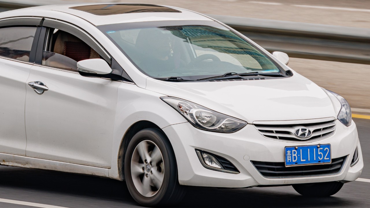 Quanto custa manter um Elantra, um sedã de luxo acessível em 2025