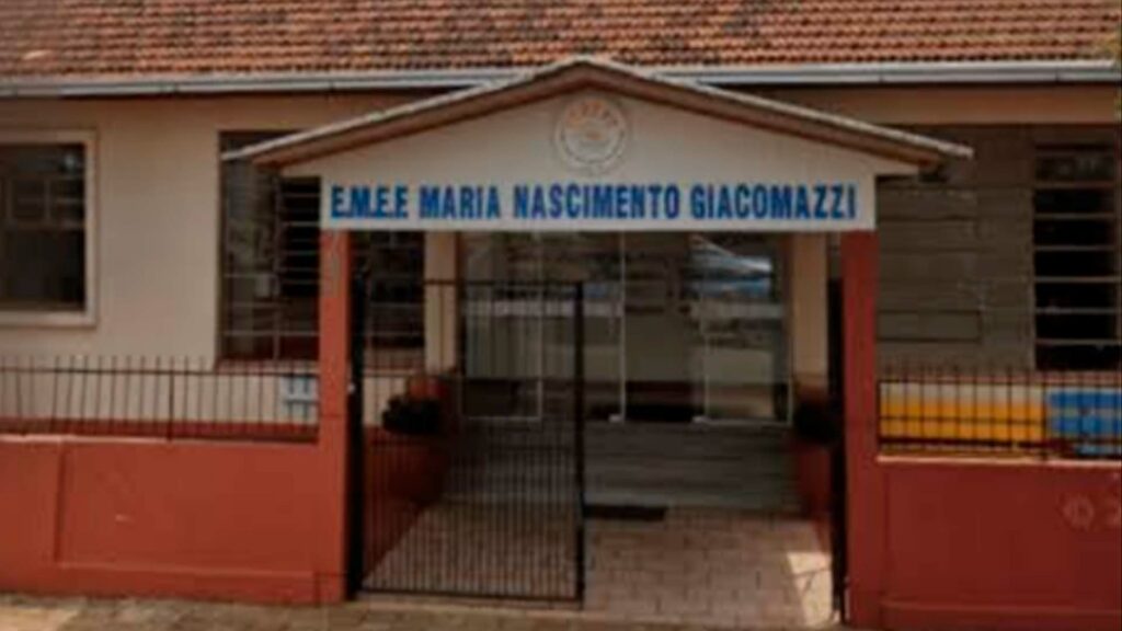 Adolescente mata uma criança e deixa outras duas feridas em escola no RS