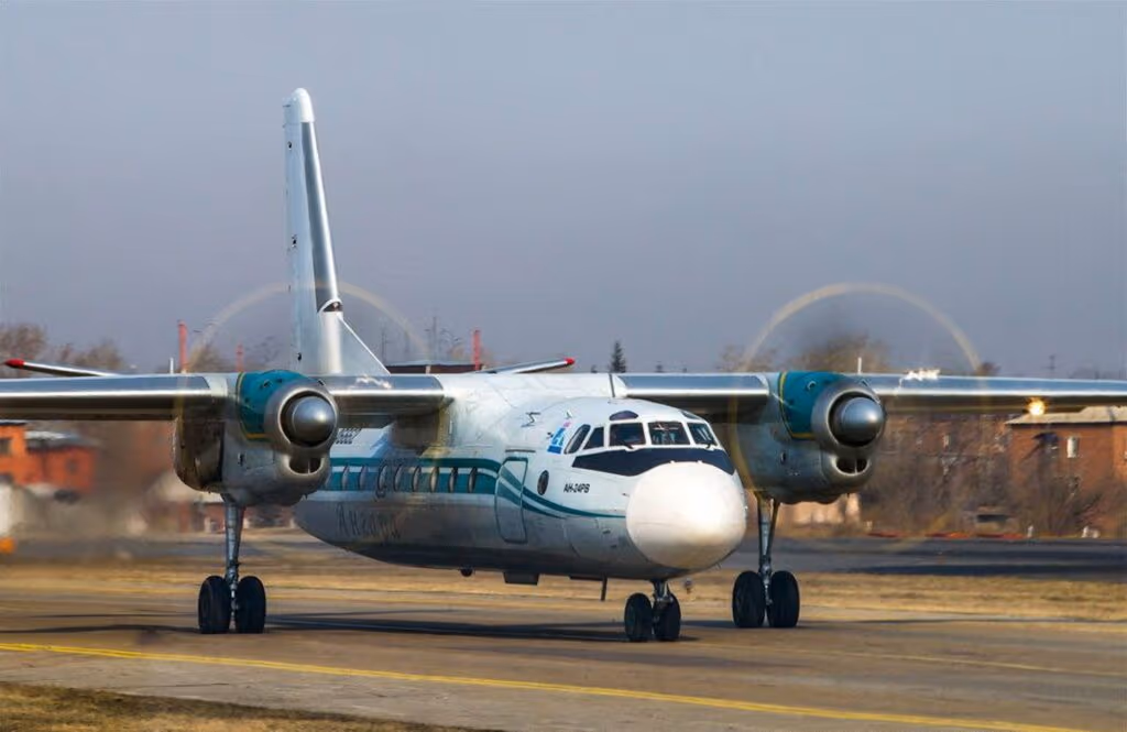 Avião bimotor cai e deixa mais de 40 mortos na Rússia