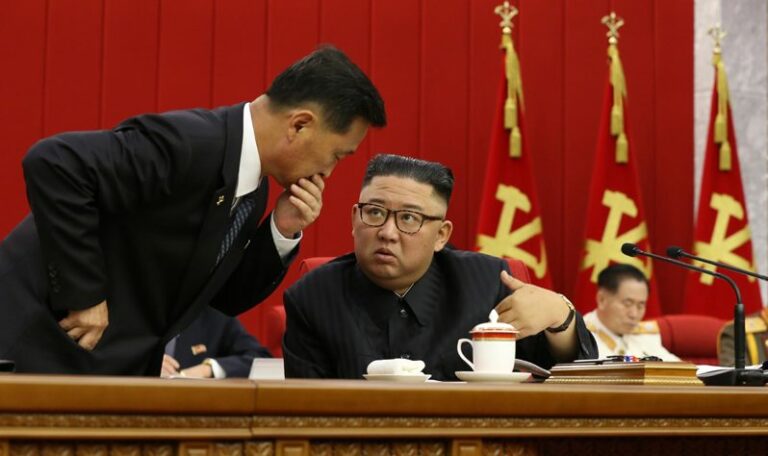 Coreia do Norte testa armas químicas, diz jornal britânico