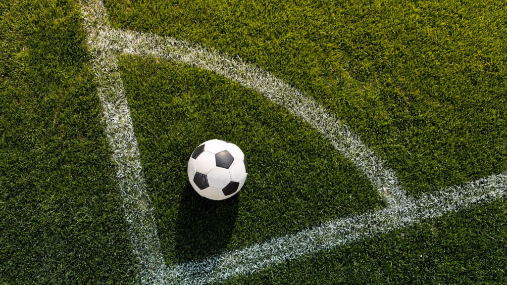 Mãe de jogador de futebol acaba presa sob acusação de liderar esquema multimilionário