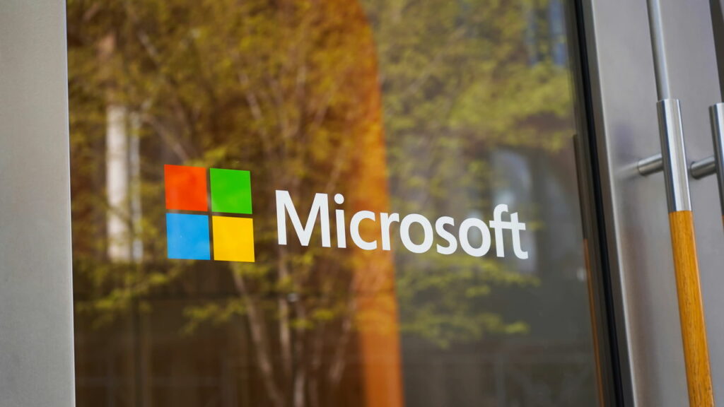 Microsoft anuncia demissão de 9 mil funcionários e abala divisão do Xbox