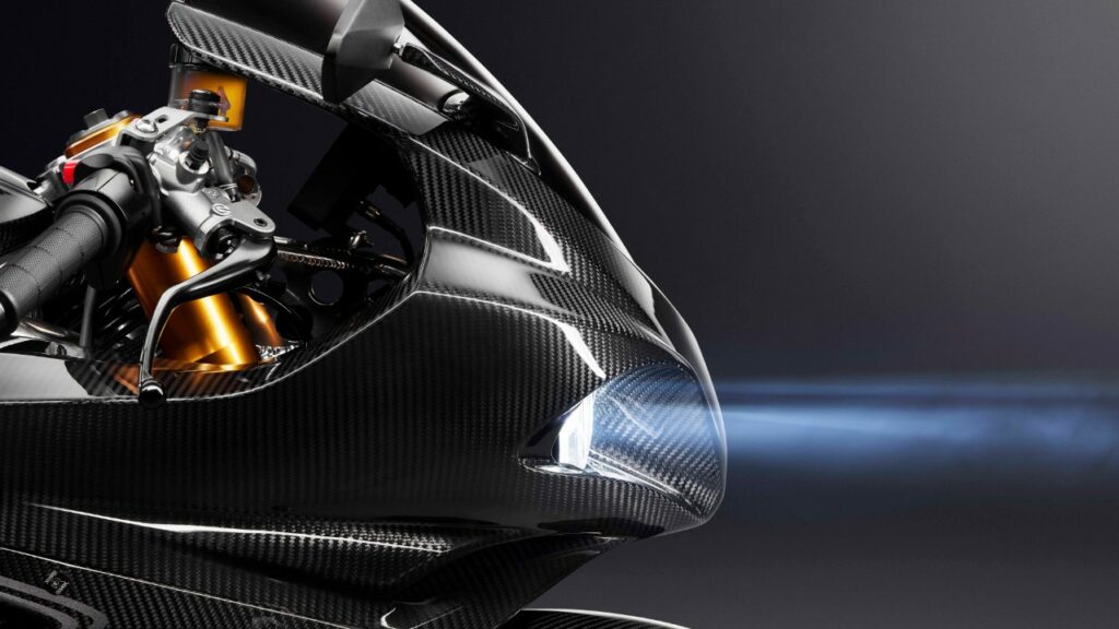 O que torna a Norton V4SV uma moto exclusiva e profundamente desejada