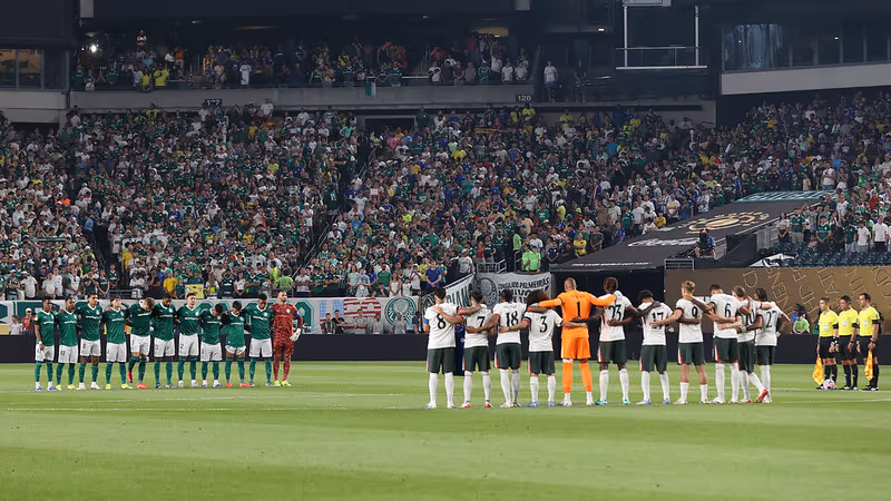 Repórter quase chora ao vivo com eliminação do Palmeiras no Mundial